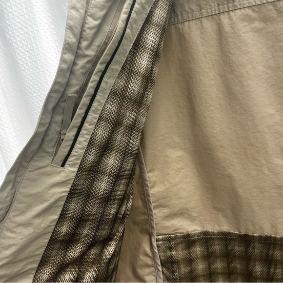 Cabela's Tan Utility Vest with Stand-Up Collar Hunting Fishing XL - Picture 7 of 9